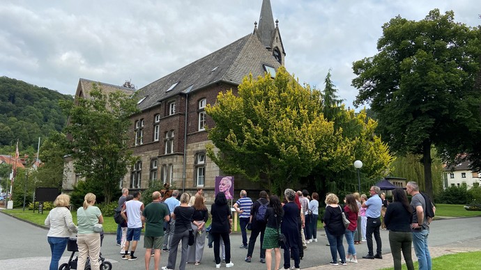 Die Outdoor-Ausstellung Fearless Women war zu Gast in Marsberg.